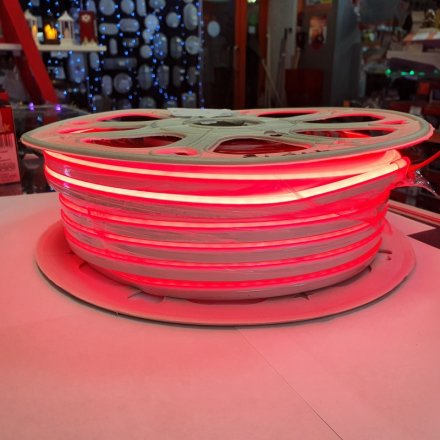 Лента светодиодная тонкий неон 12V SMD2835 IP67 6*12мм 10W SILICONE цвет красный (цена за 1 метр)