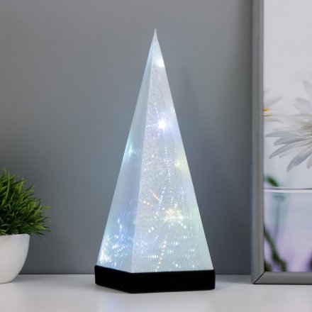 Ночник "Снежная пирамида" LED RGB от батареек 3ААА USB 9х9х28см   9561408